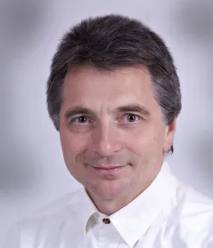 Profile picture for user Georg Felser