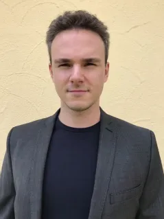 Profile picture for user Sascha Schmid