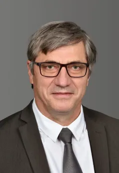 Profile picture for user Martin Beckenkamp